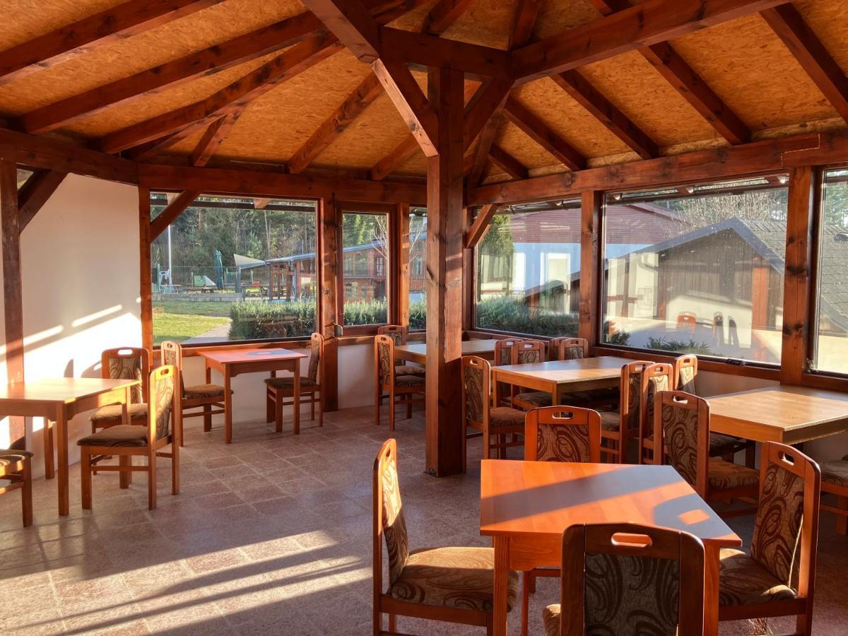 Raj Sportovni A Rekreacni Resort Branzez Kněžmost Eksteriør billede