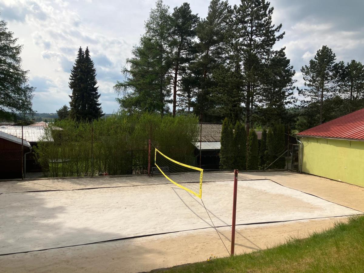 Raj Sportovni A Rekreacni Resort Branzez Kněžmost Eksteriør billede